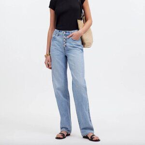 Madewell Baggy Straight Jeans in Paxton Wash: Button-Front Edition Size 26